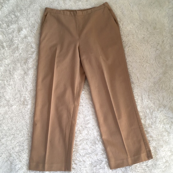 Alfred Dunner Pants - Alfred Dunner tan dress slacks 14